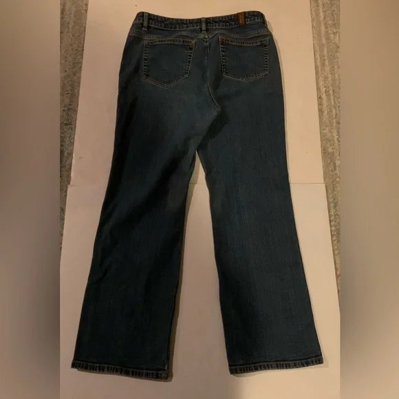 Wrangler Aura Women's Medium Washed Jeans Size 12 Regular Short - Picture 9 of 15